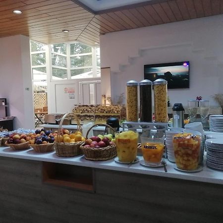 Hotel Dacia Neptun Zewnętrze zdjęcie